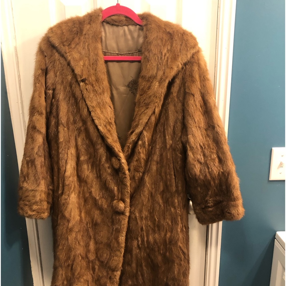 Ladies Mink Fur Coat, 1930-40’s